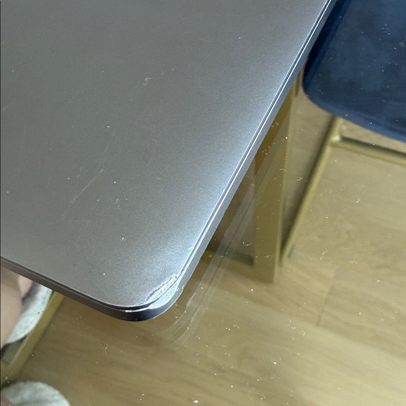 Apple MacBook Pro 2017 - Picture 6 of 6